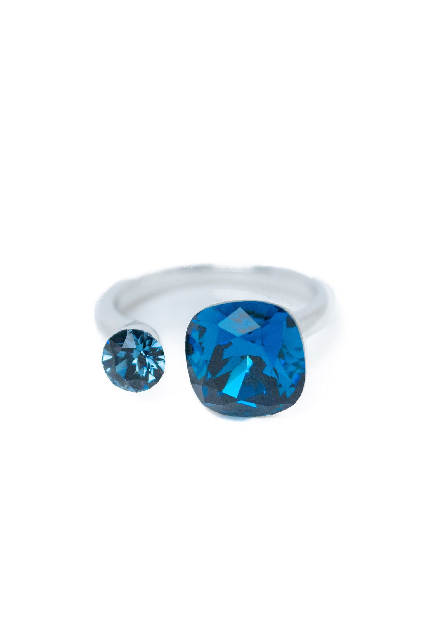 Sunday Bloom Ring Square Round - Blue
