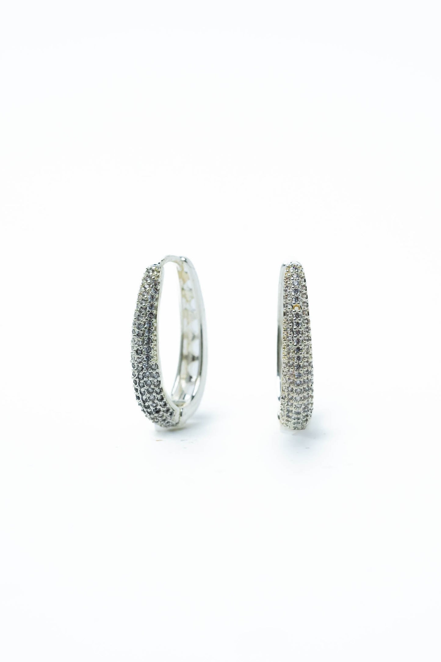 Maya Earrings - Liquid Metallic Pearl White