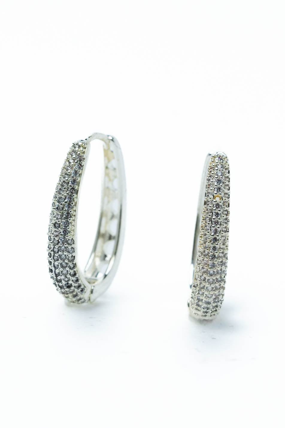 Maya Earrings - Liquid Metallic Pearl White