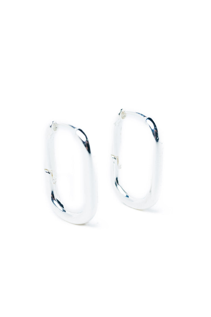 Bailey Earrings - Liquid Metallic Pearl White