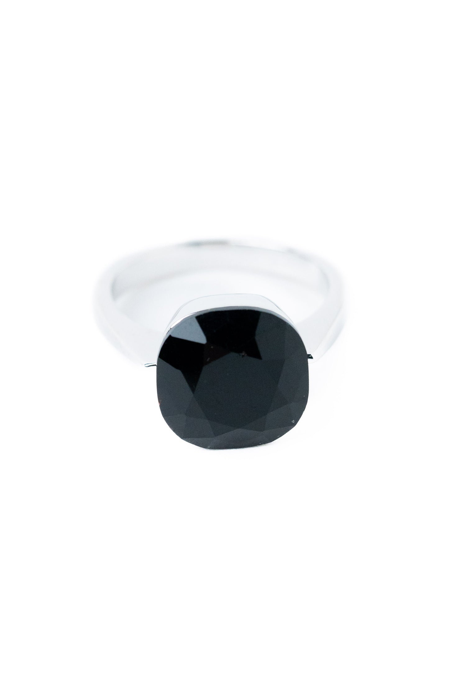 Kat Ring - Jet