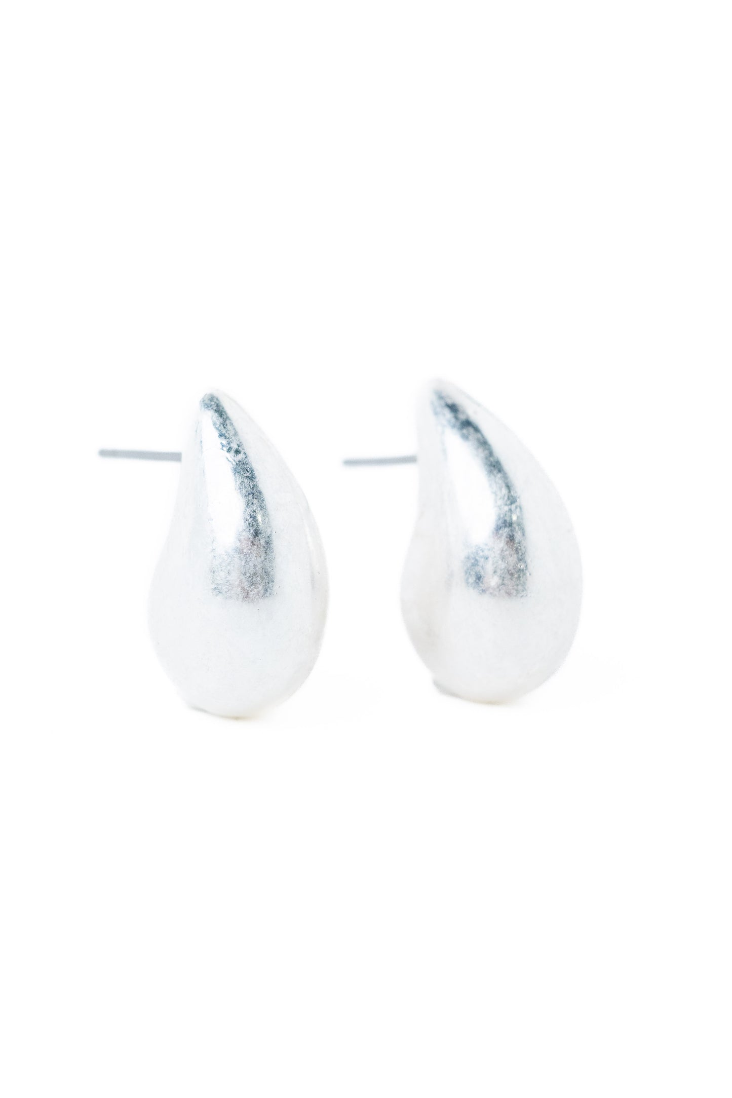 Eternal Flame Earrings - Pearl White