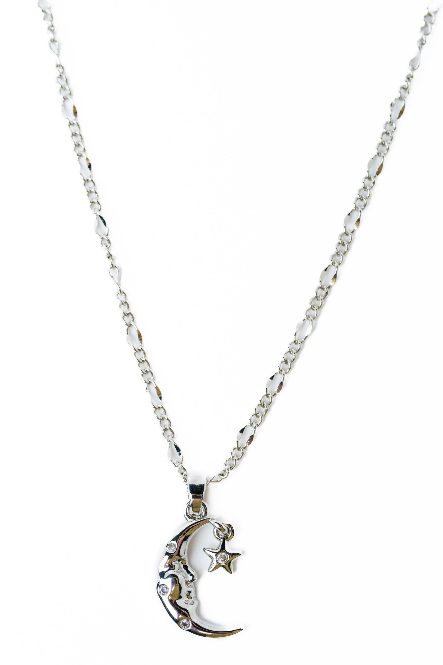 Dreamy Sparkle Necklace