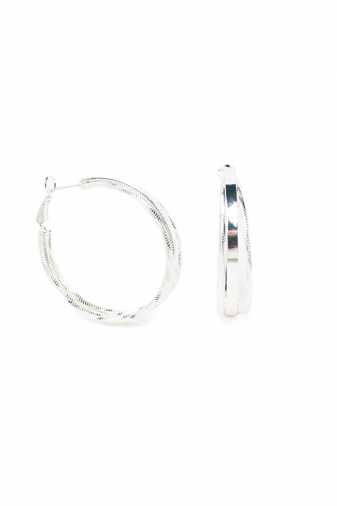 Christine Earrings - Liquid Metallic Pearl White
