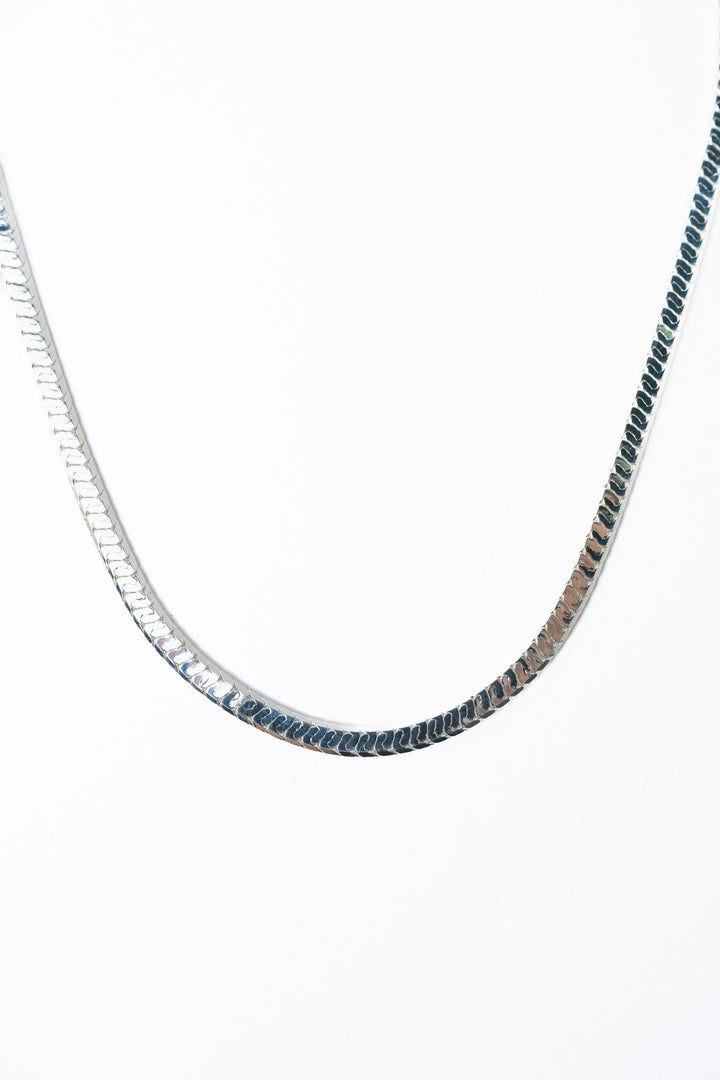 Tali Necklace - Liquid Metallic Pearl White
