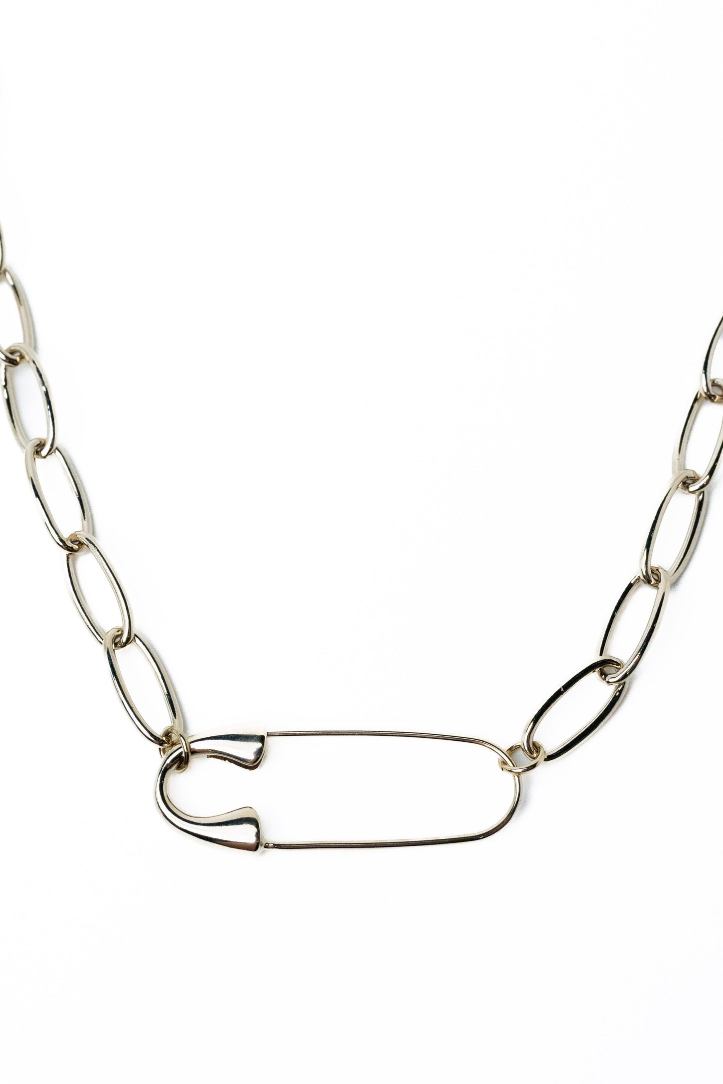 Let's Click Necklace - Metallic Linen