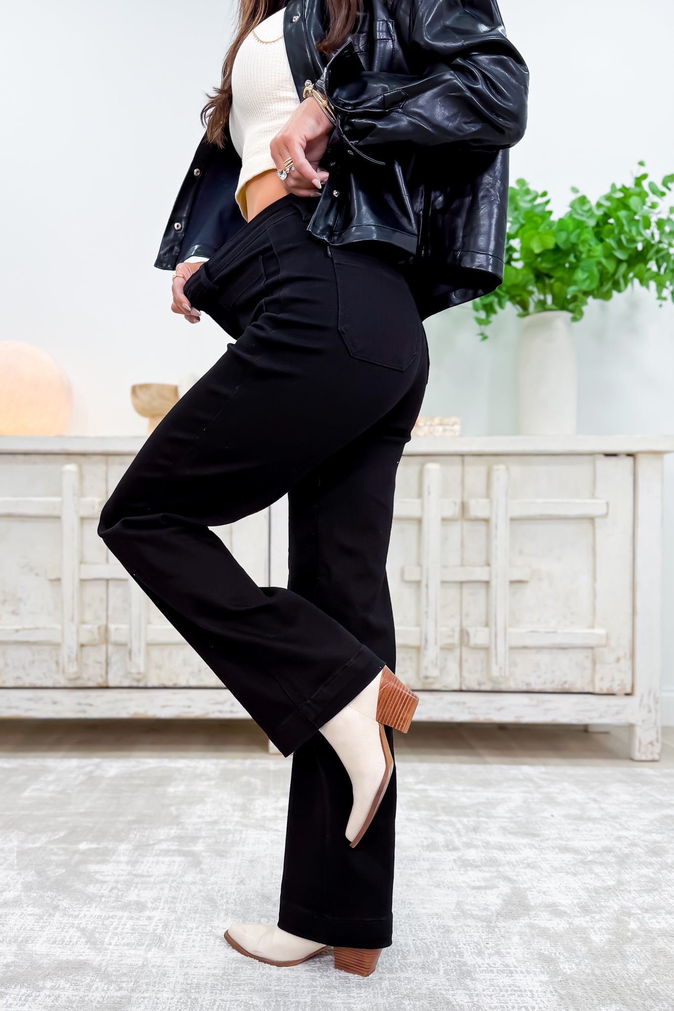 Speechless By Judy Blue - High Rise Straight Jeans