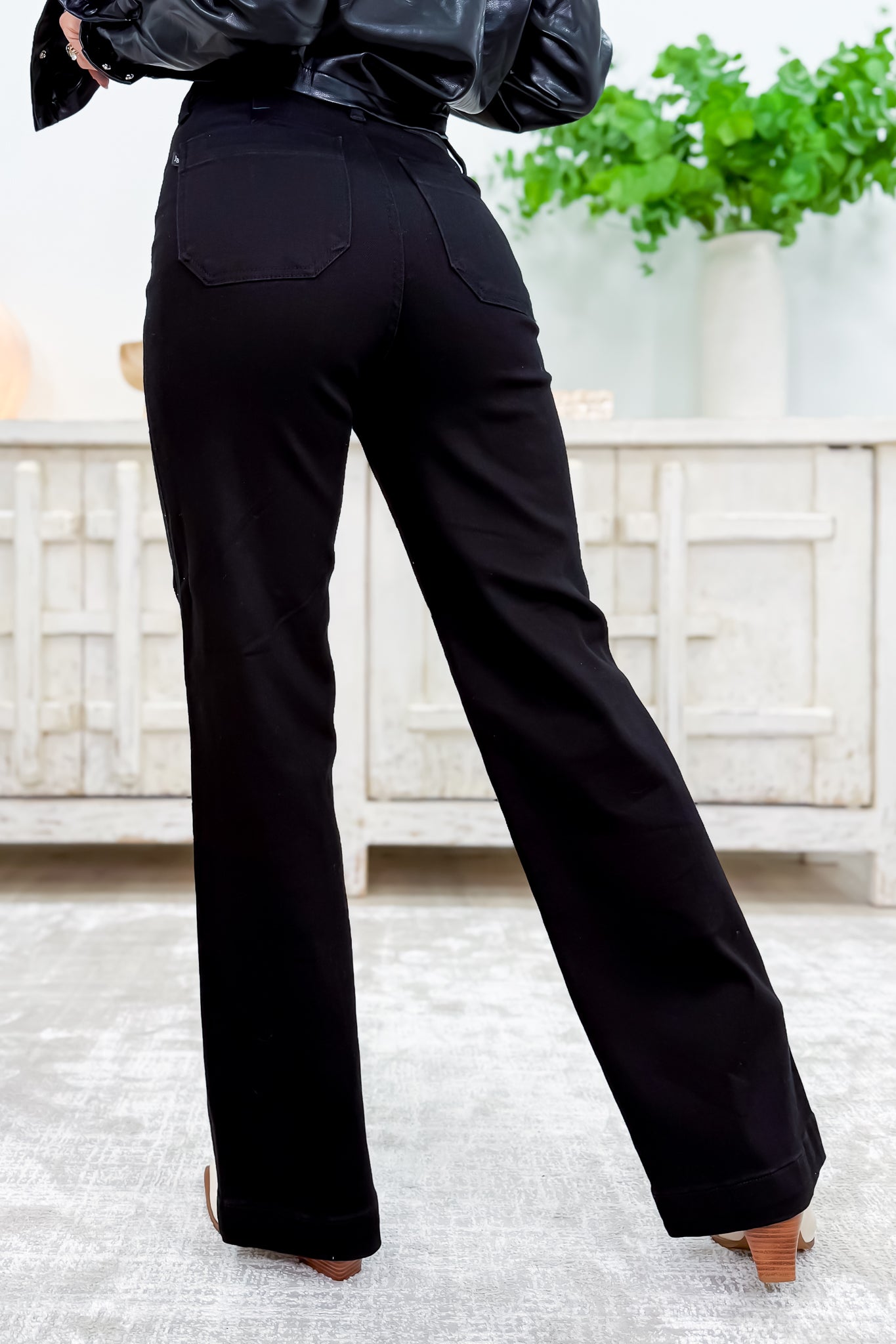 Speechless By Judy Blue - High Rise Straight Jeans