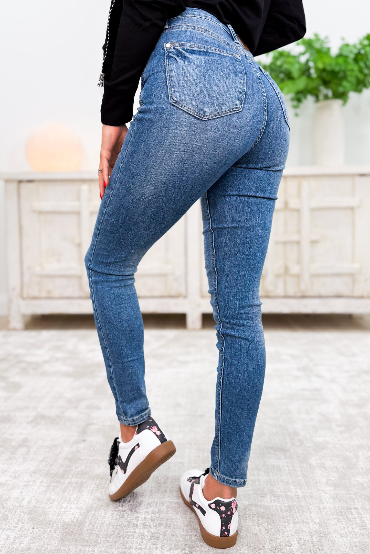 Tummy Tuck By Judy Blue - High Rise Tummy Control Skinny Jeans