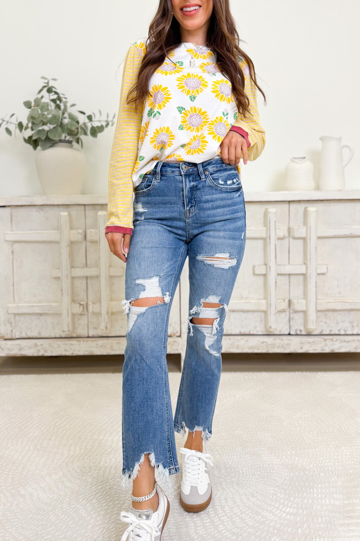 Hit The Jackpot By Mica - Straight Distressed Jeans