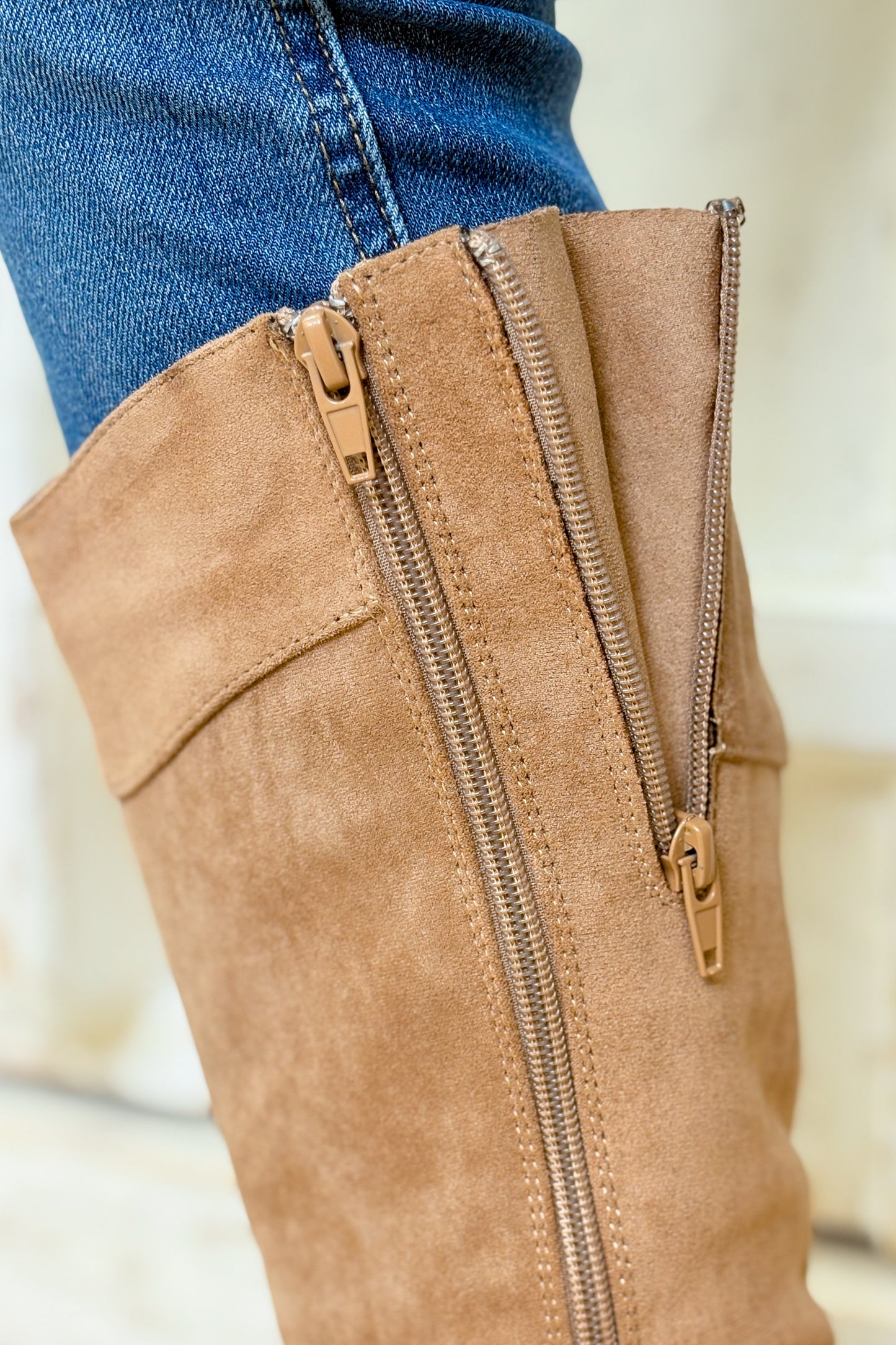 Barcelona Boots - Taupe