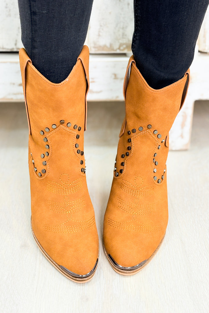 Pandora Vintage Western Booties - Tan