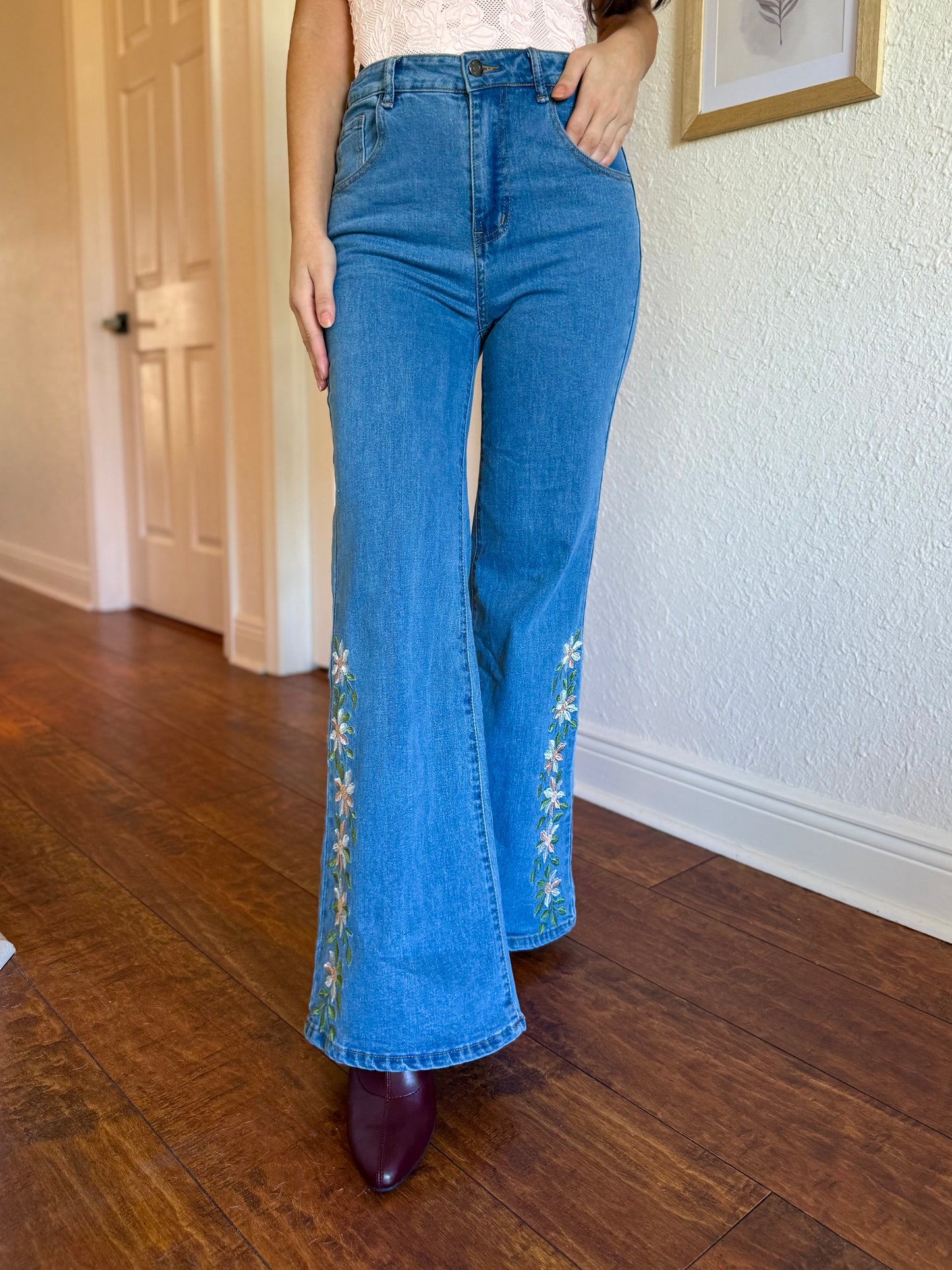 Free Spirit By Anniewear - Flare Jeans - Medium Denim