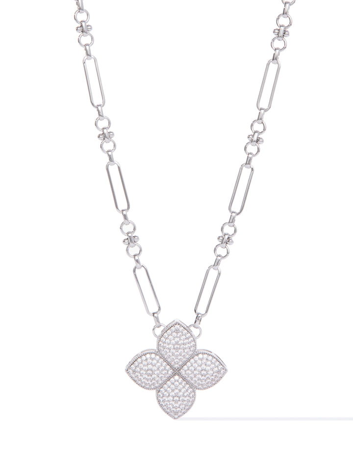 Lucky Bloom Necklace - Silver