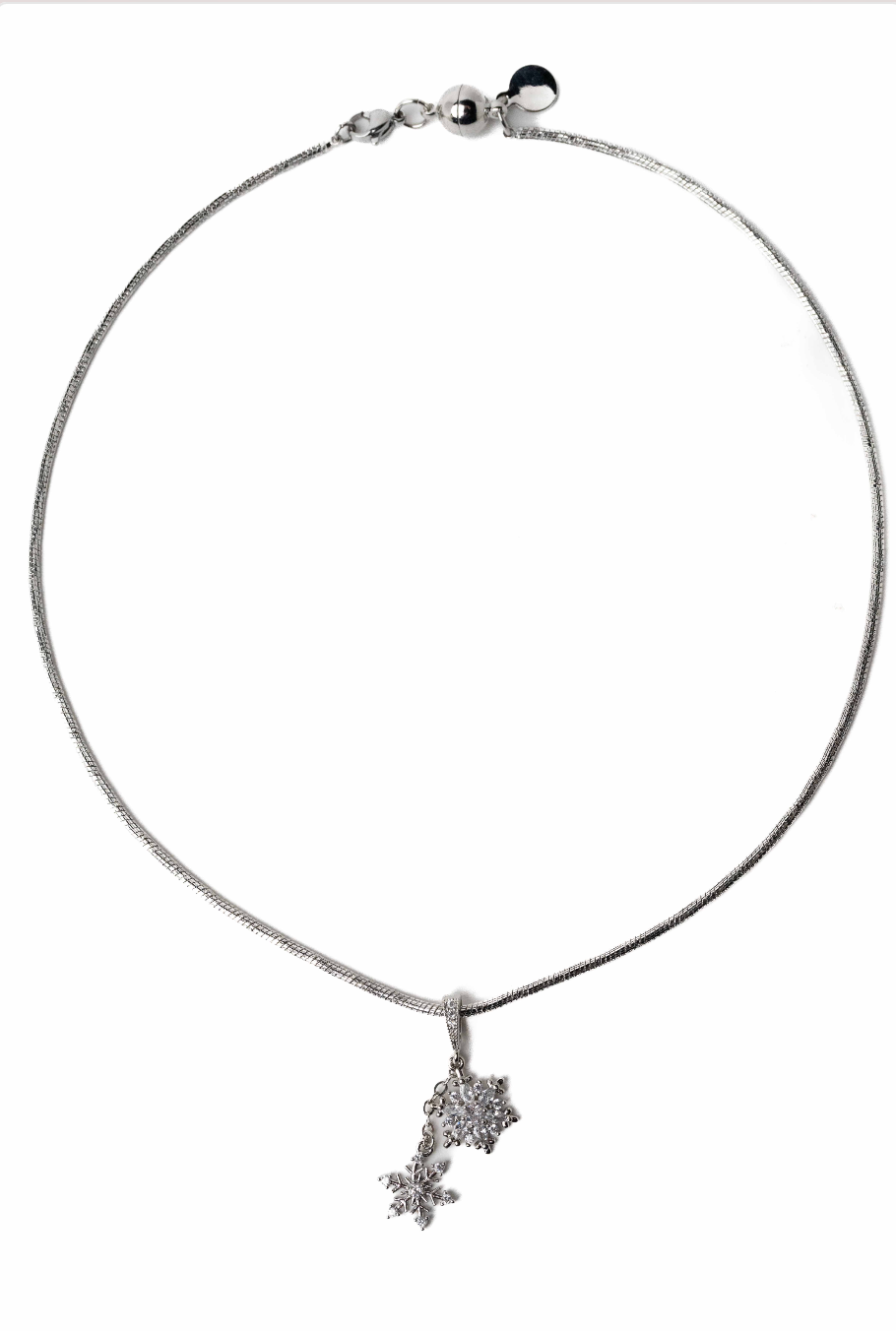 It's A Wonderful World Necklace - Frosty Night