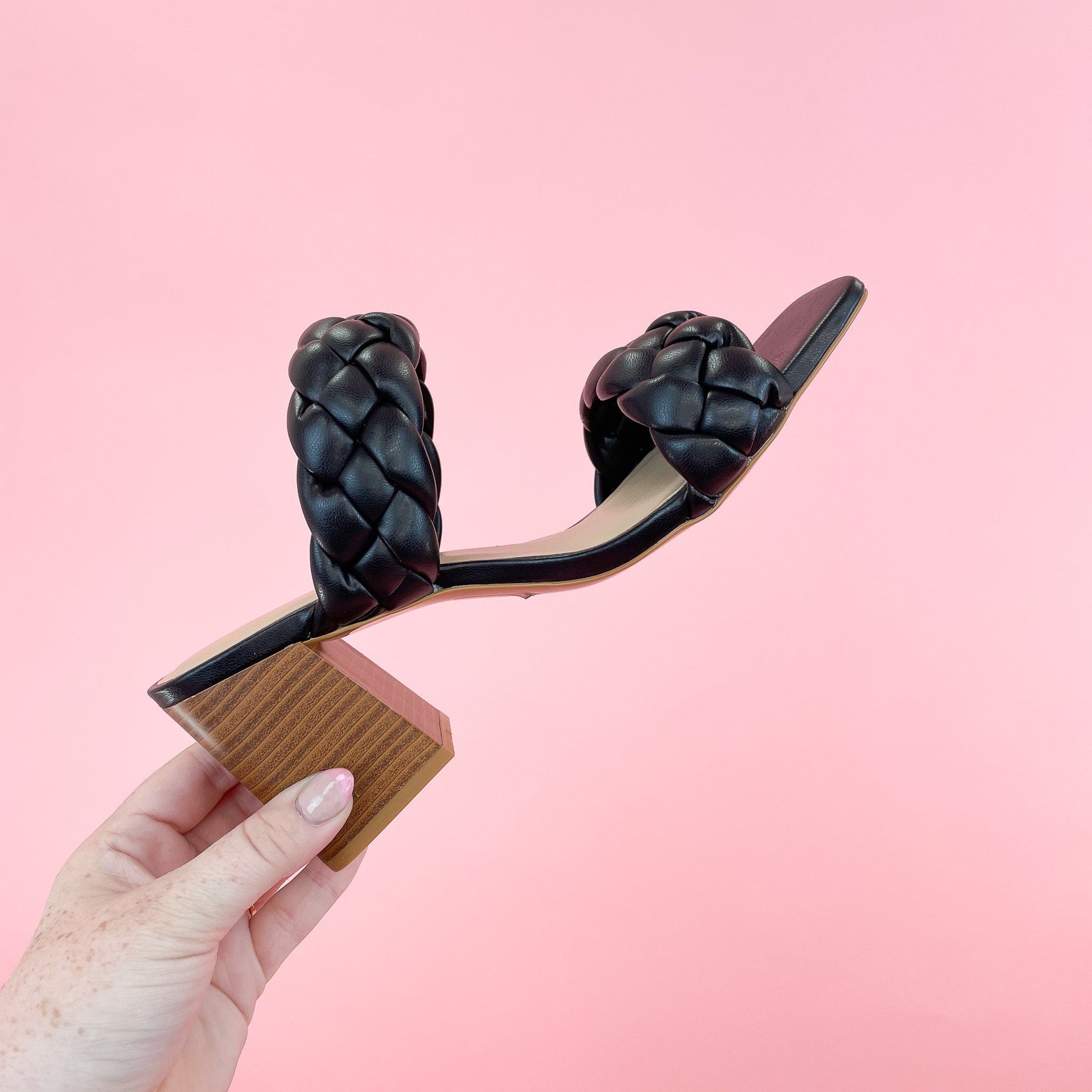 Buggy Sandal - 3 Colors!