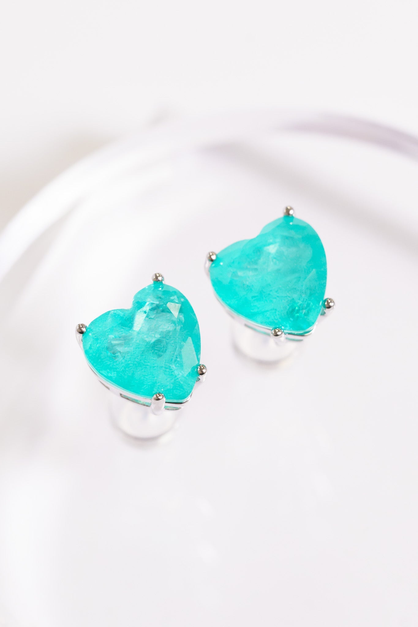 Emerald Love Earrings - 2 Colors!