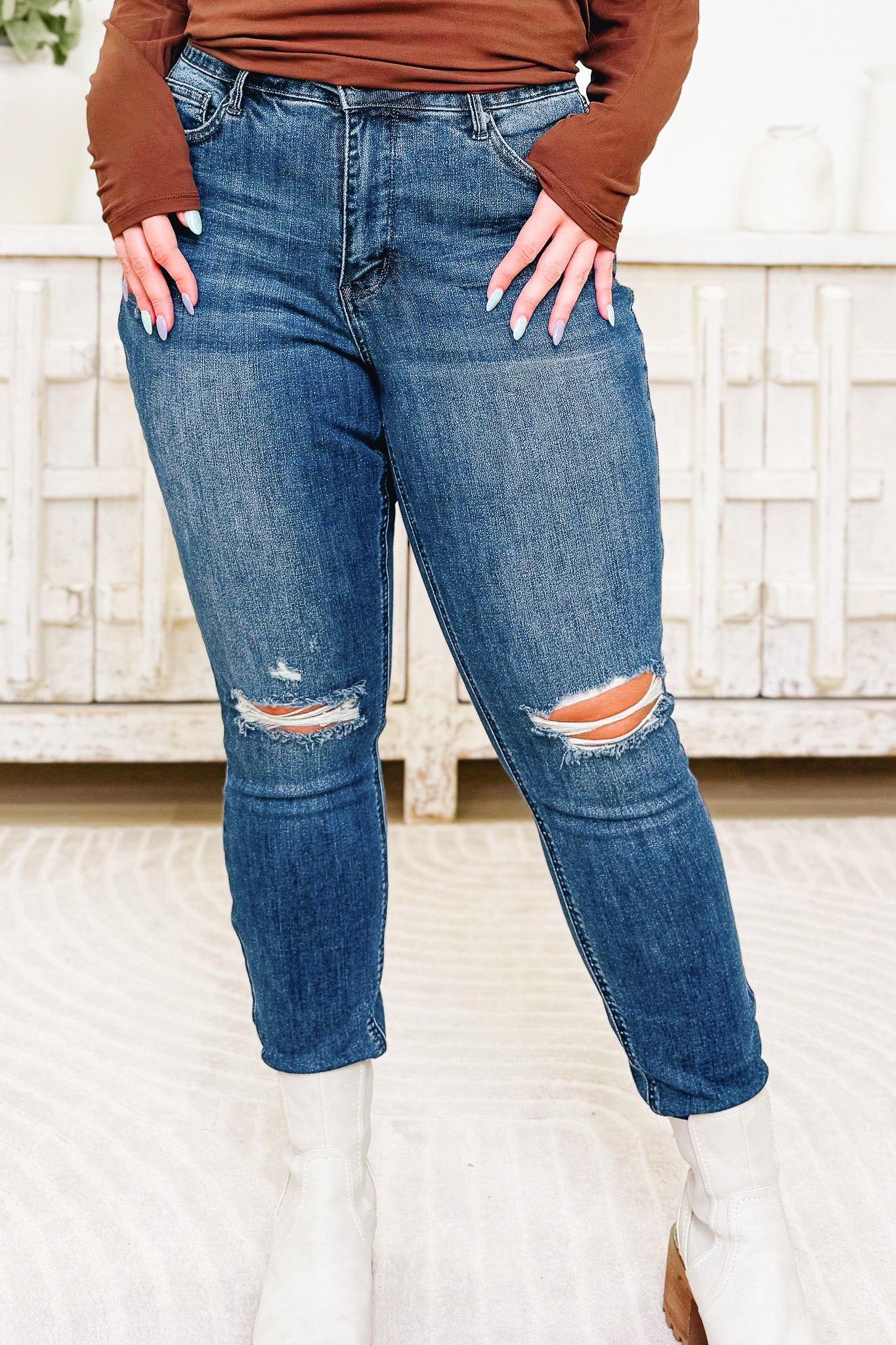 Judy Blue Jessie's Girl Mid Rise Tummy Control Destroy Skinny Jeans