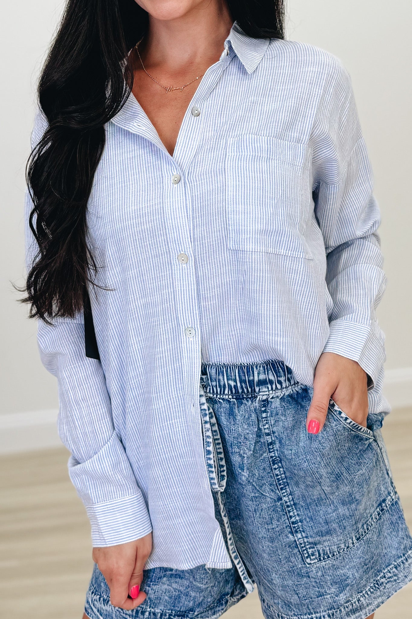 The Chic & Simple Button Down Top - 2 Colors!