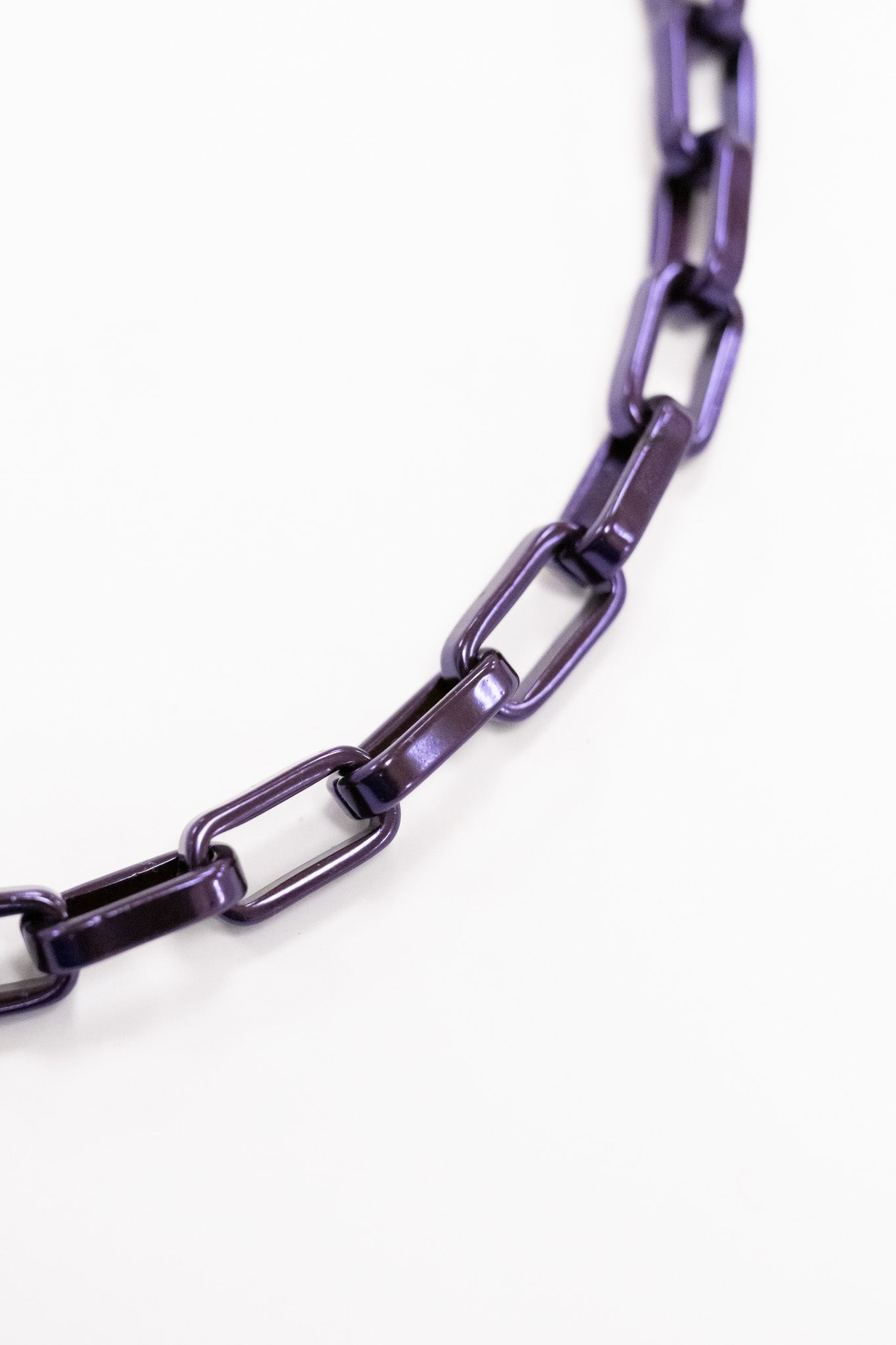 Daphne Necklace - Metallic Royal Crown