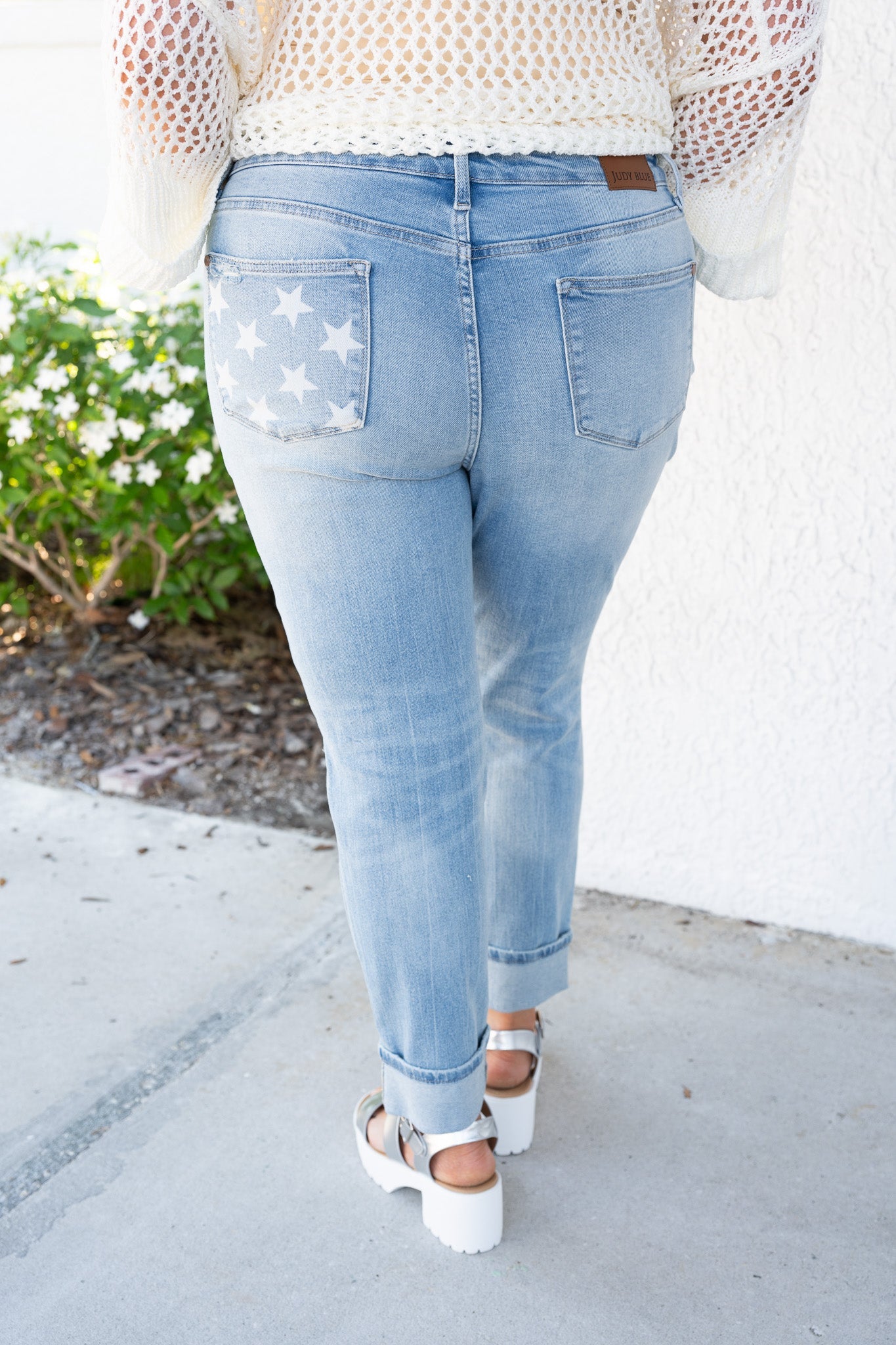 Judy Blue Star Struck Mid Rise Cuff Boyfriend Jeans *JB