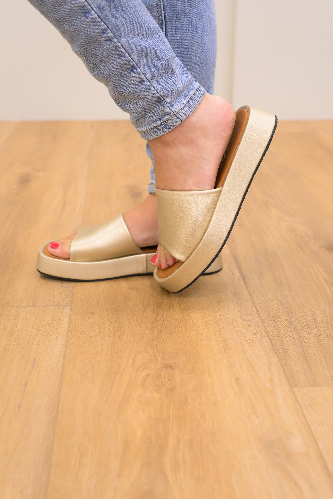 Ccocci Tove Chunky Platform Slide - 2 Colors!