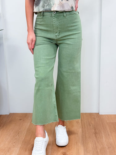 Holding On To This Pants - 3 Colors!