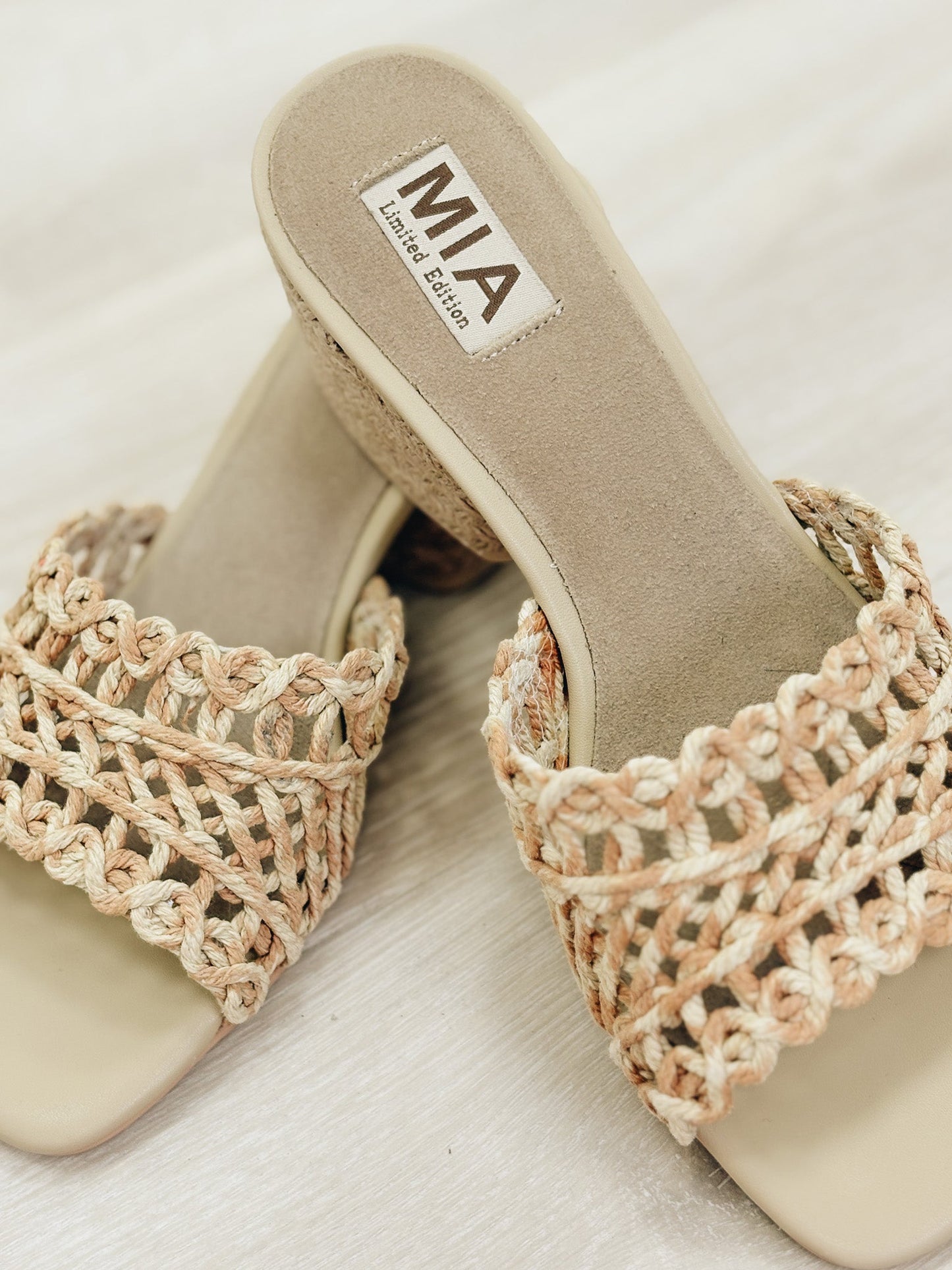 MIA Idella Heels - Natural Woven
