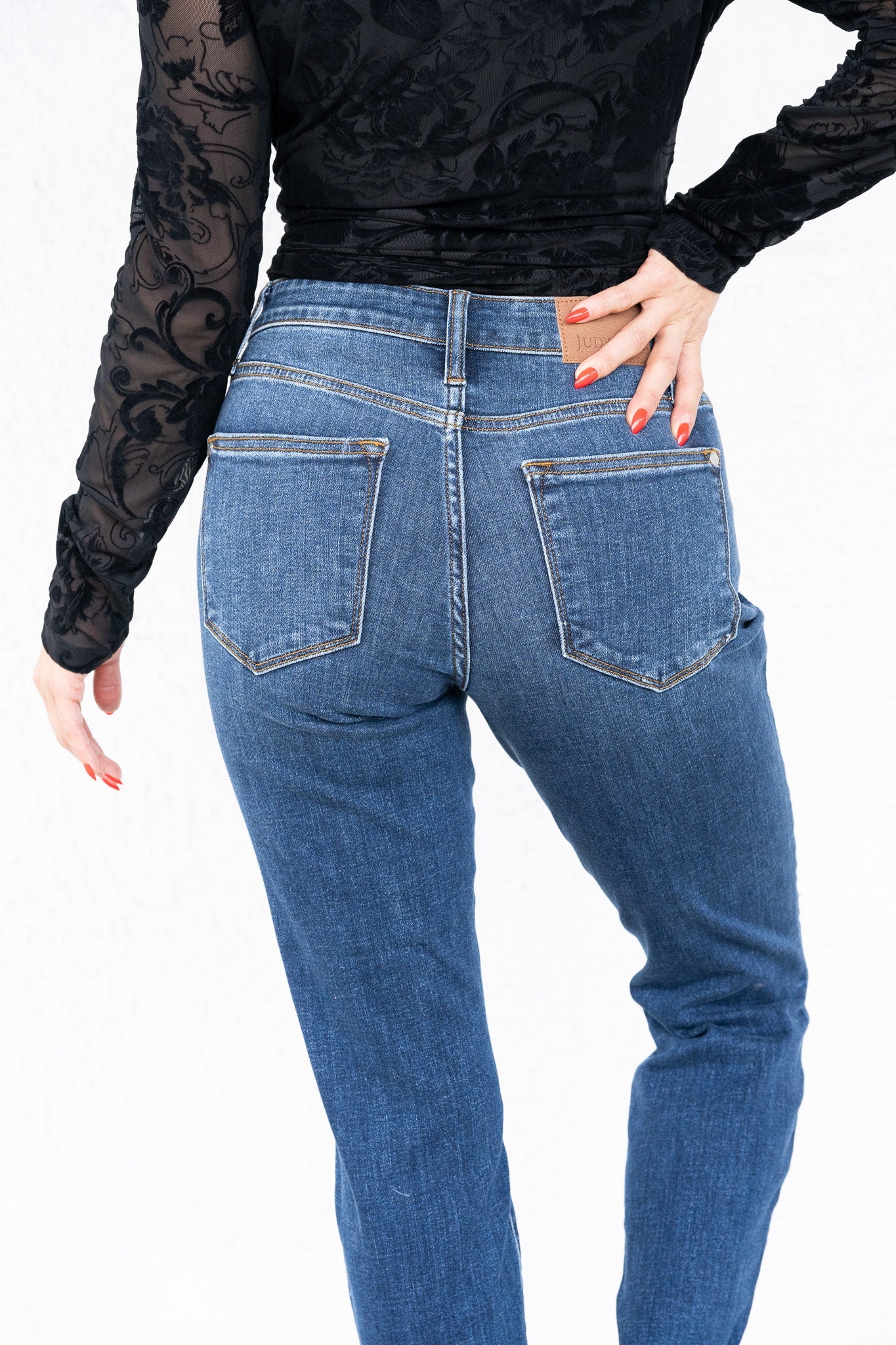 Judy Blue The Morgan Mid Rise Slim Fit Jeans