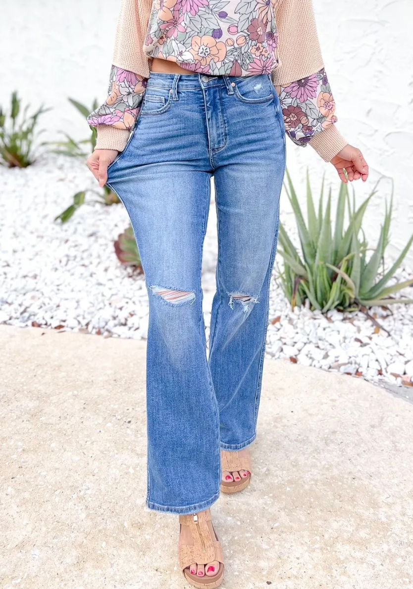 Judy Blue Walk In The Park High Rise Tummy Control Knee Destroy Straight Jeans