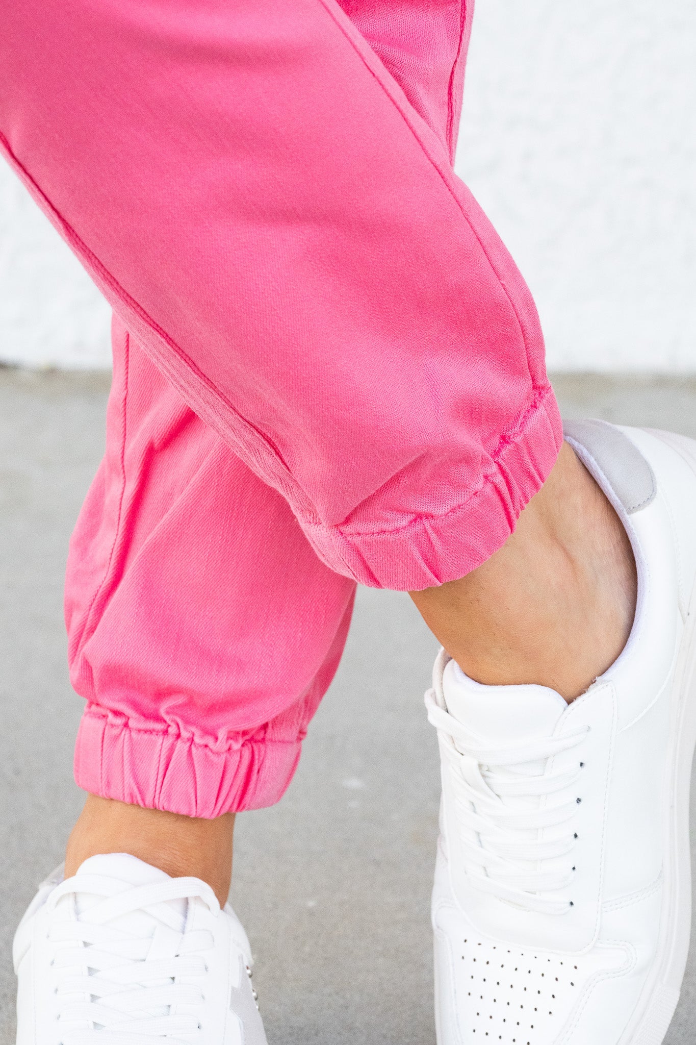 Risen Top Gun Jogger Jeans - Hot Pink