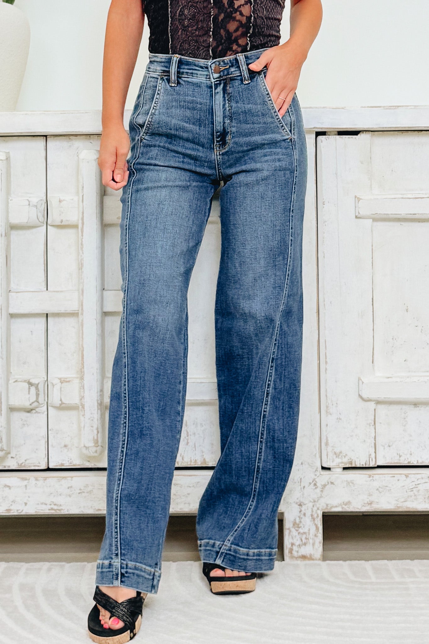 Watch Me Work By Judy Blue - High Rise Wide Leg Jeans - Medium