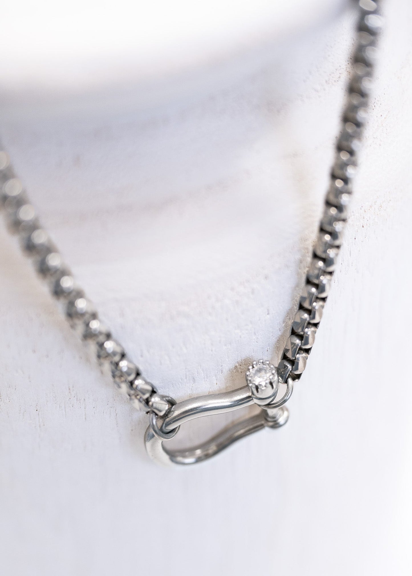 Kim Necklace - Liquid Metallic Air