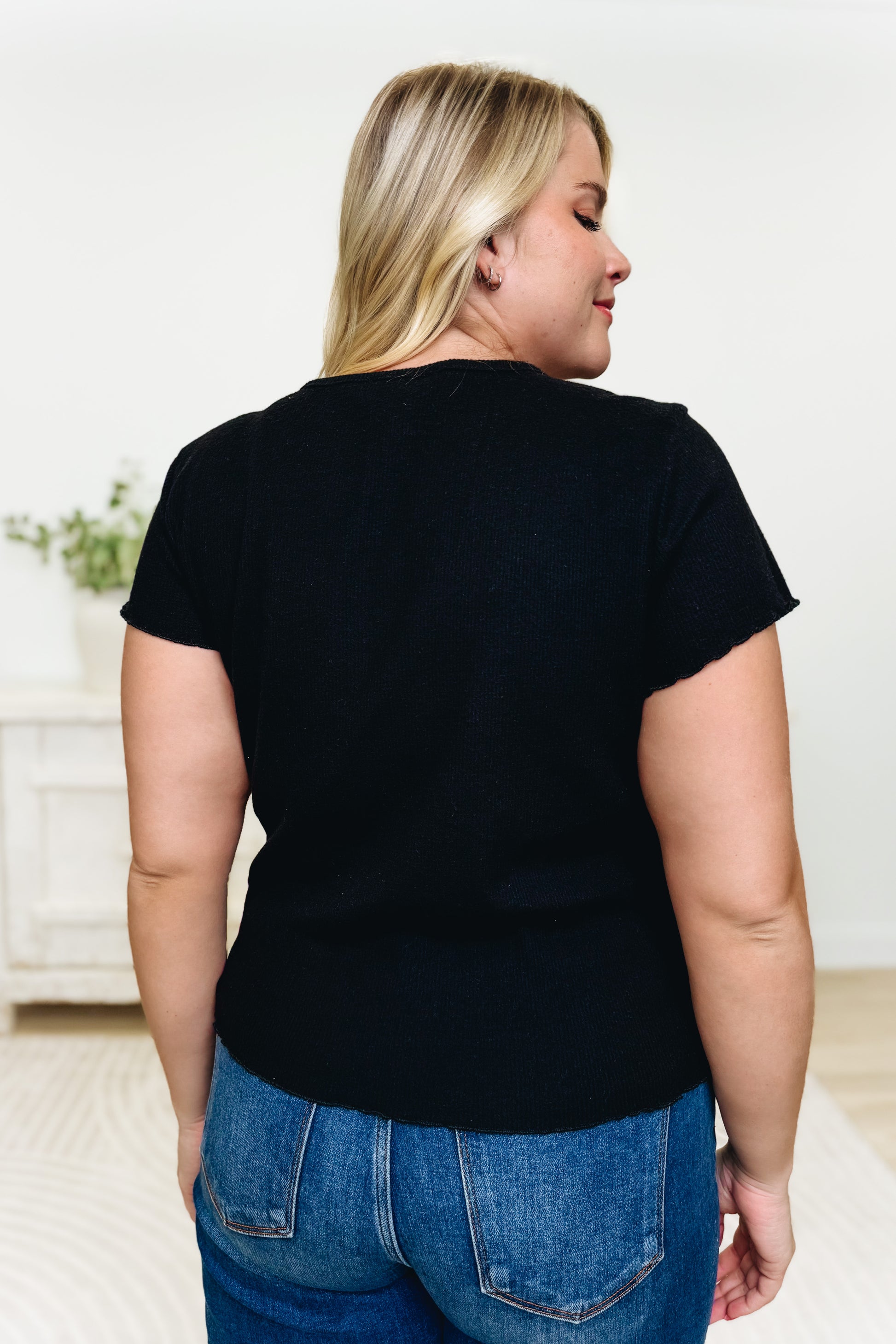 Born Free Top - 2 Colors!