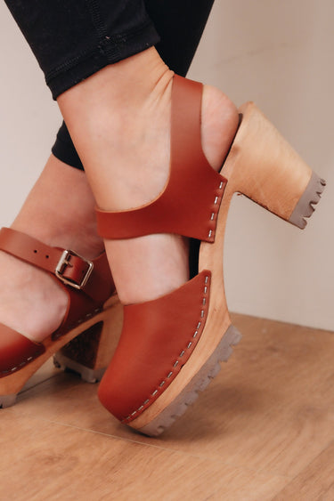 MIA Abba Heel Clogs - Luggage