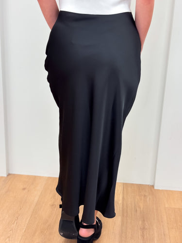 Comes Highly Recommended Midi Skirt - 2 Colors!