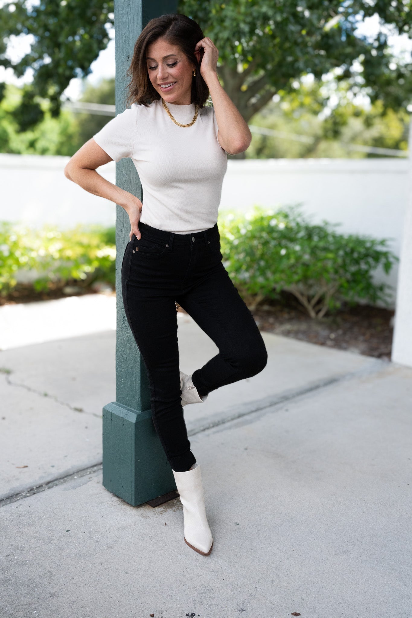 The Date Night By Judy Blue - High Rise Tummy Control Skinny Jeans