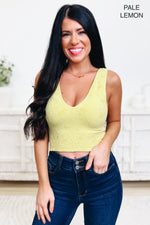 PALE LEMON
