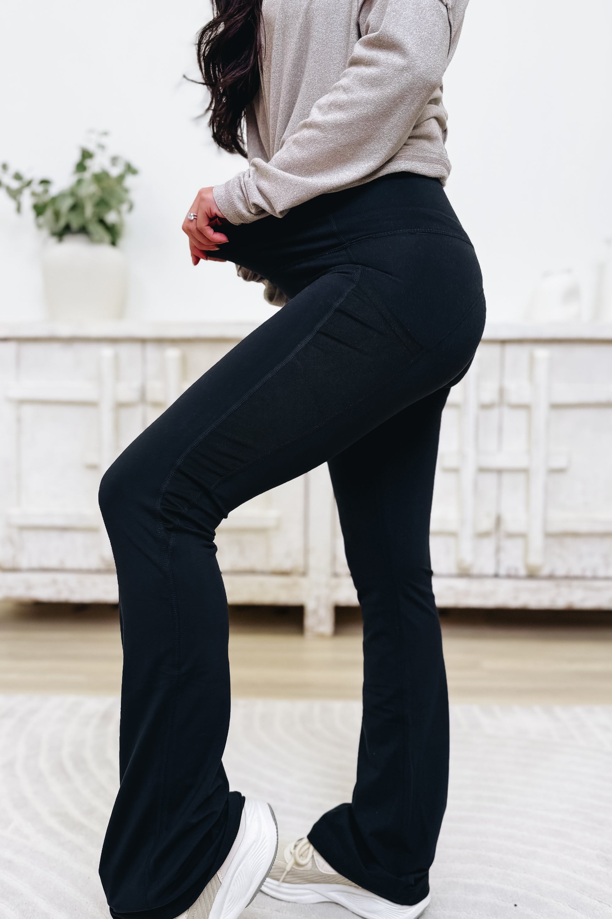 Venice Flare Leggings - Black