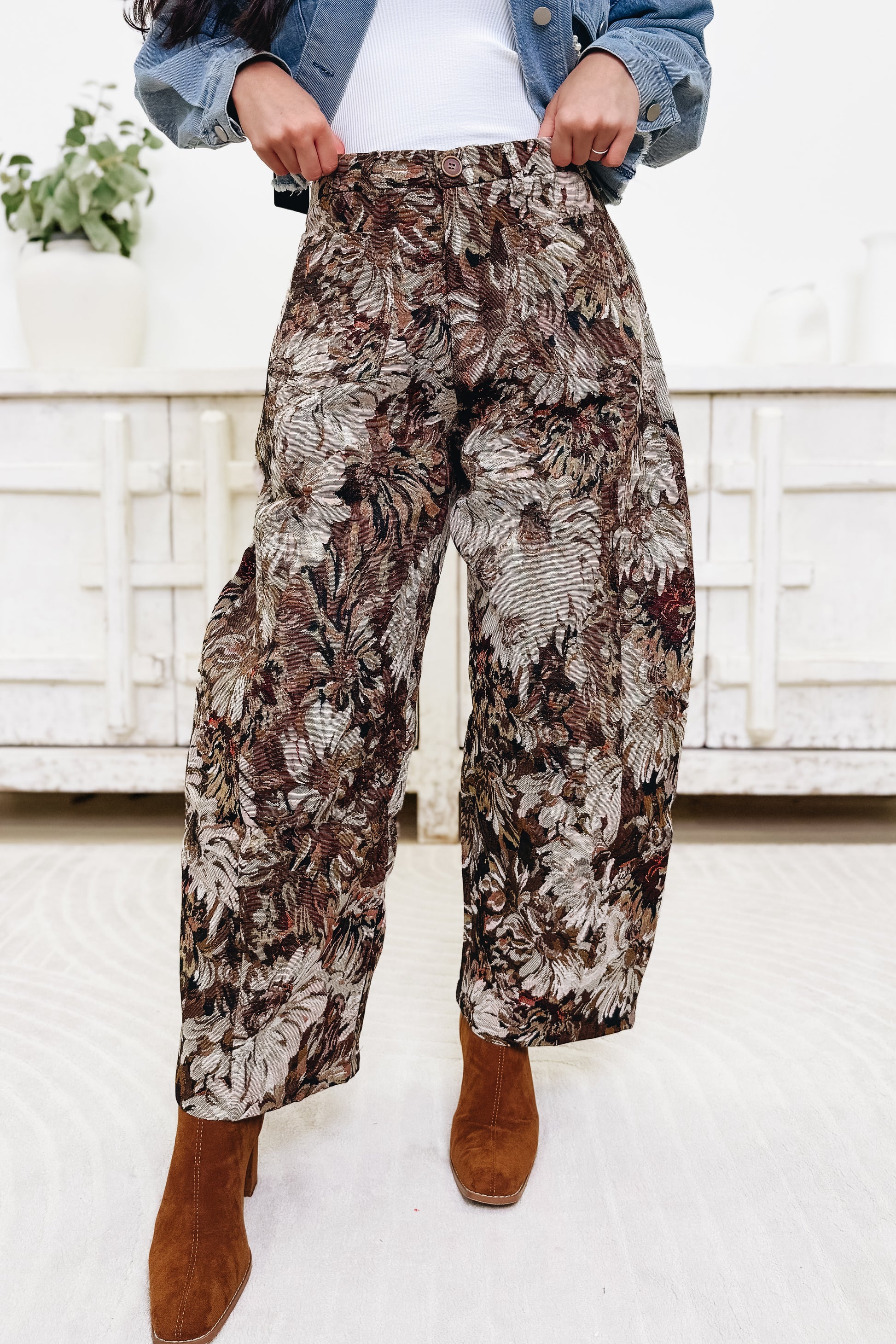 Fall Fantasy Cargo Barrel Joggers - Brown