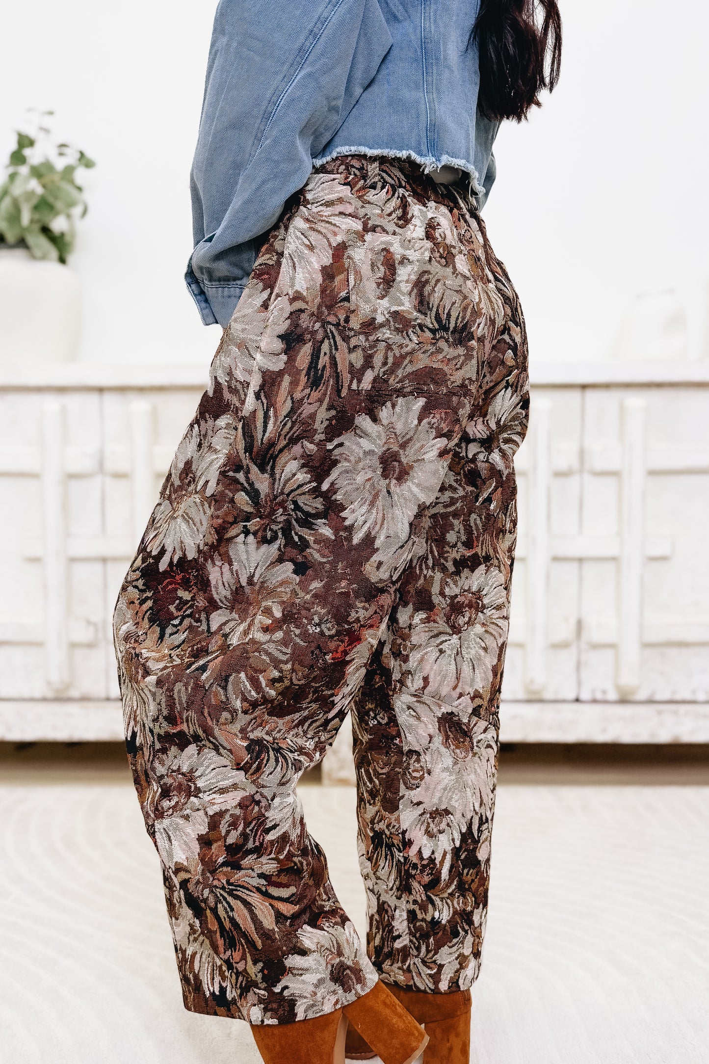 Fall Fantasy Cargo Barrel Joggers - Brown