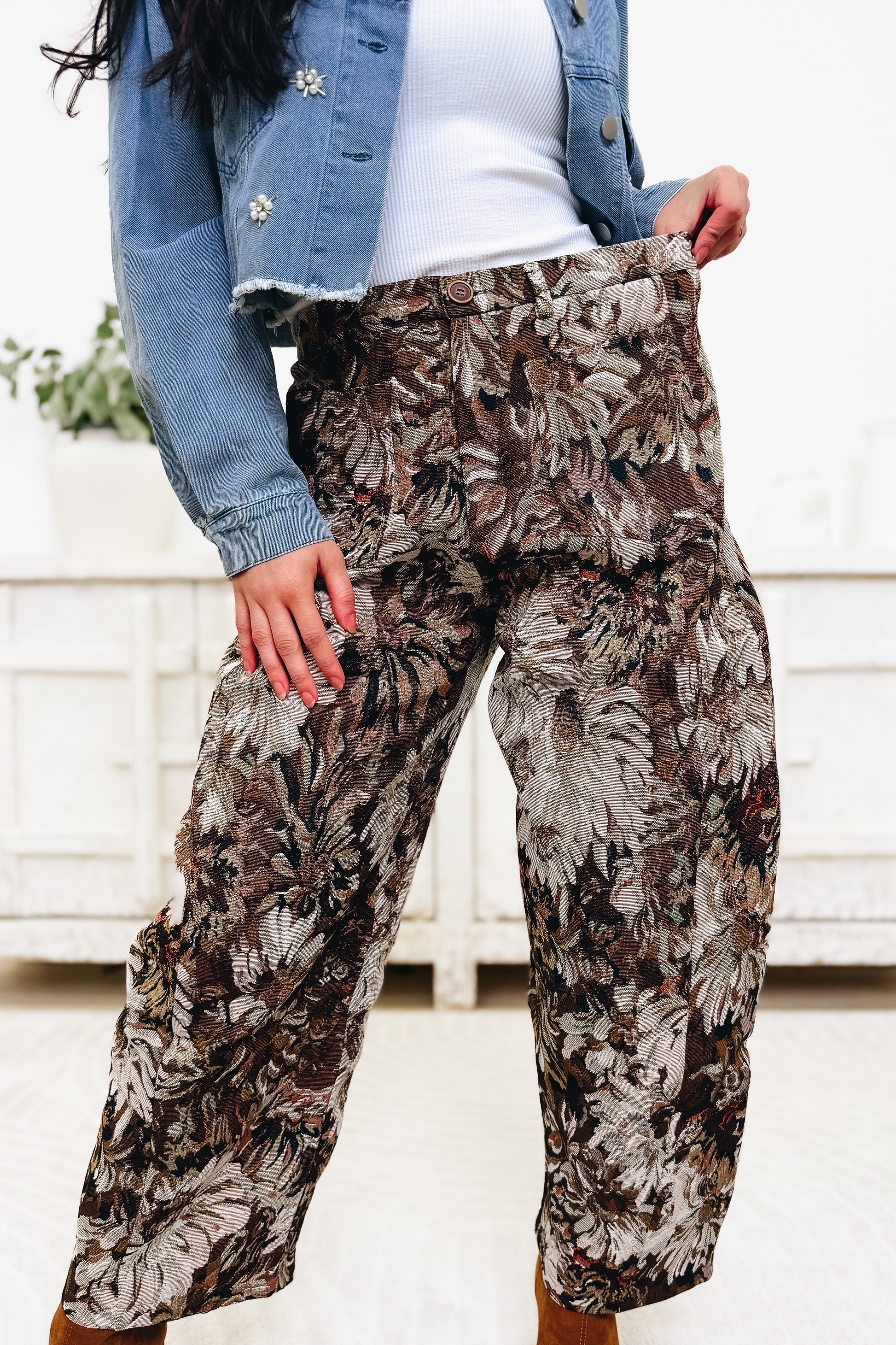 Fall Fantasy Cargo Barrel Joggers - Brown