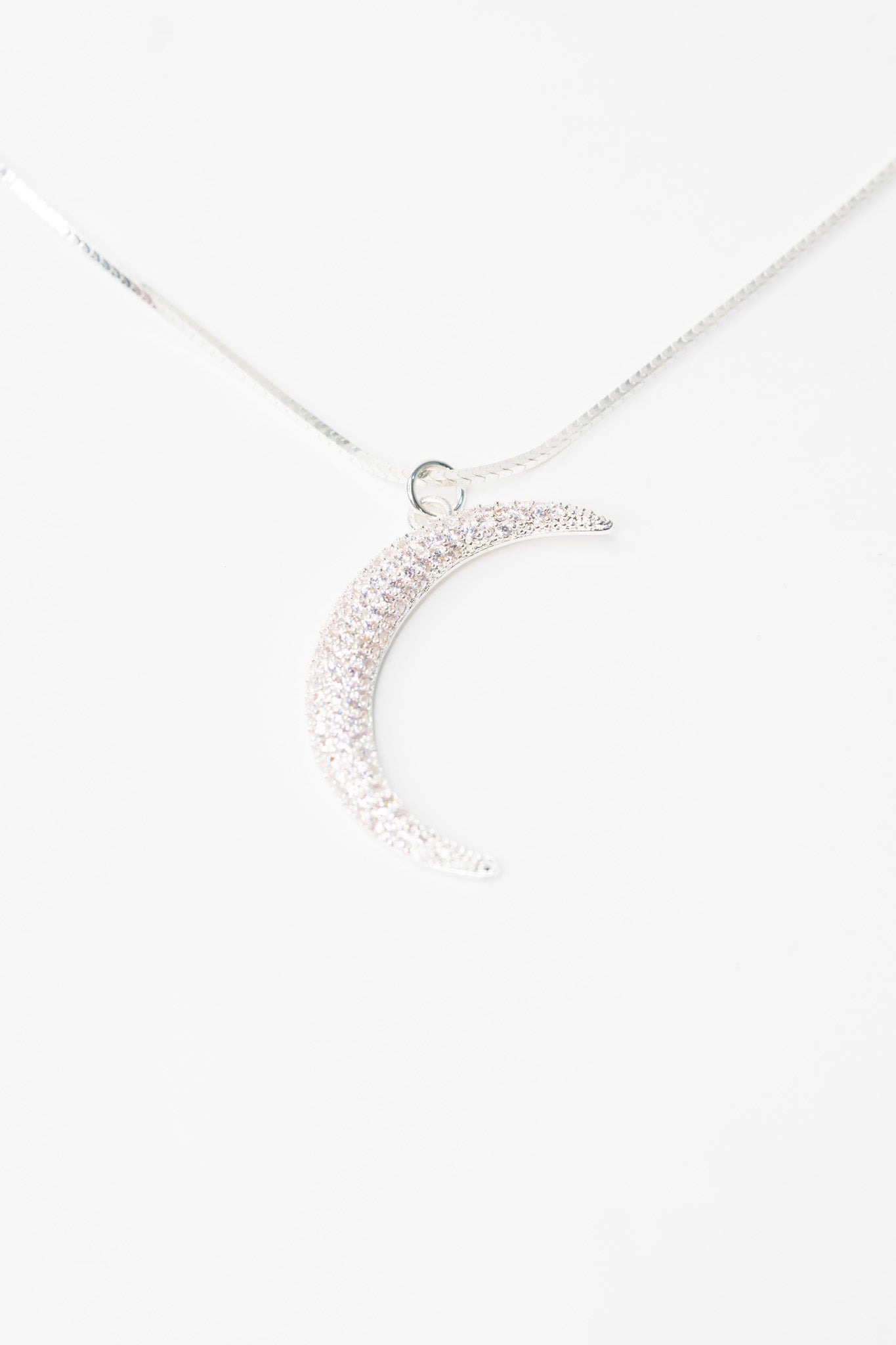 La Lune Necklace - Liquid Metallic Pearl White