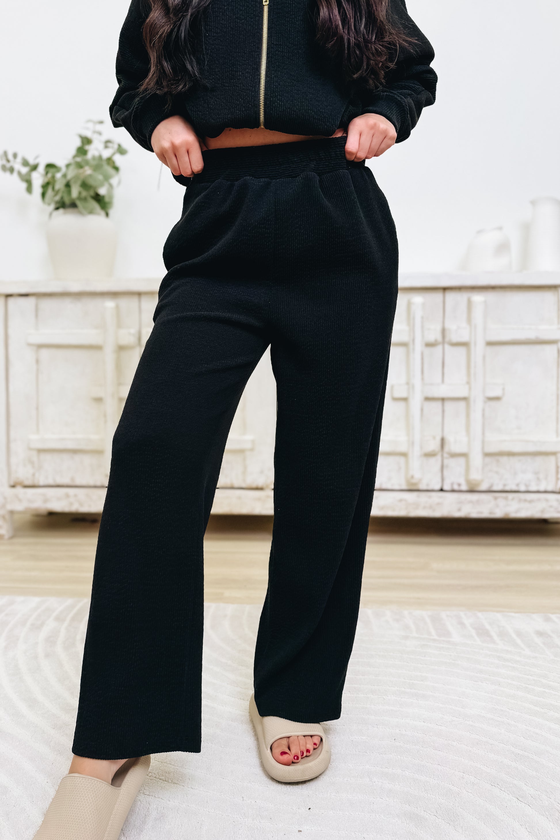 Cozy Girl Era Pants - 2 Colors!