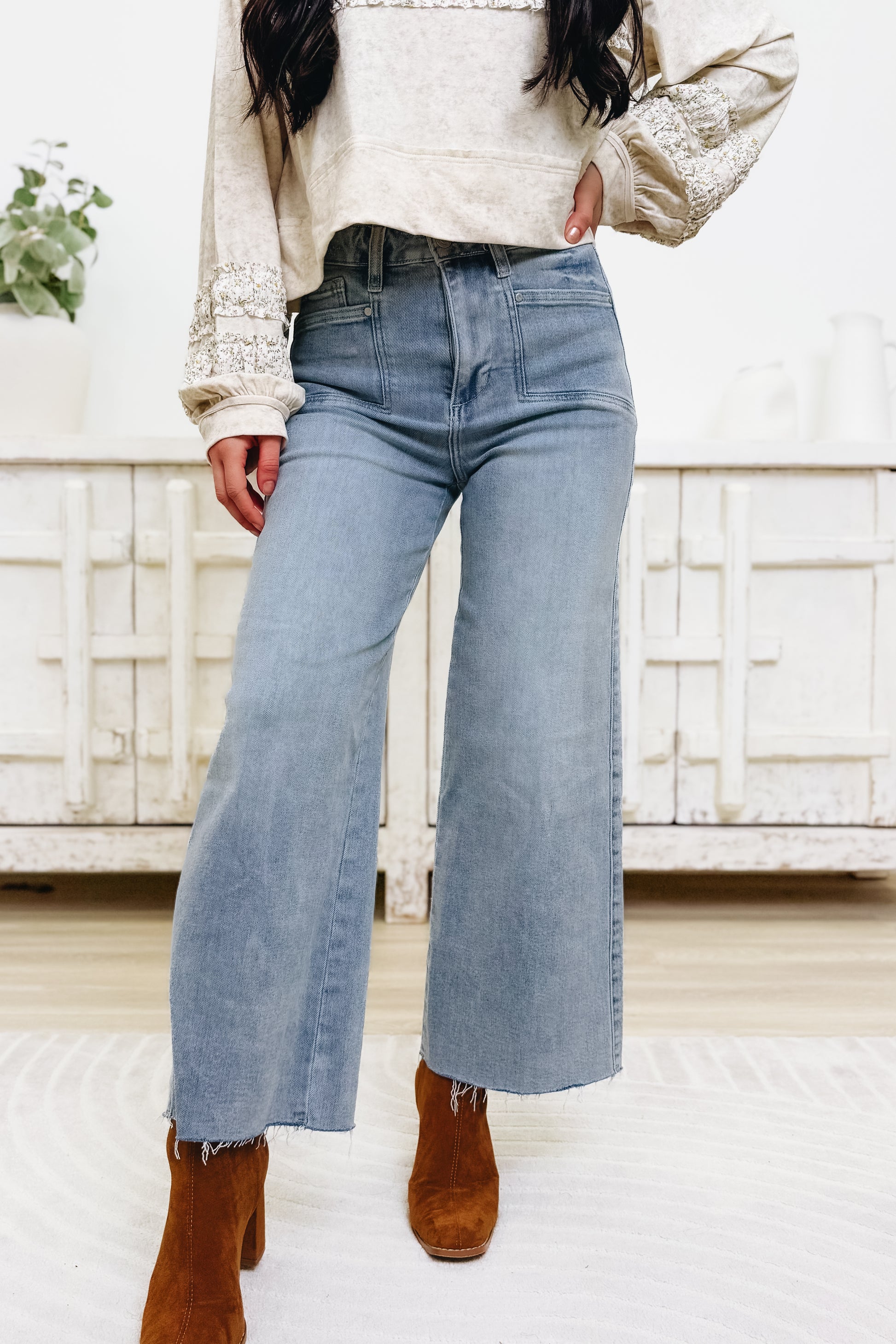 Day Maker By Anniewear - High Rise Wide Leg Jeans - Light Washed