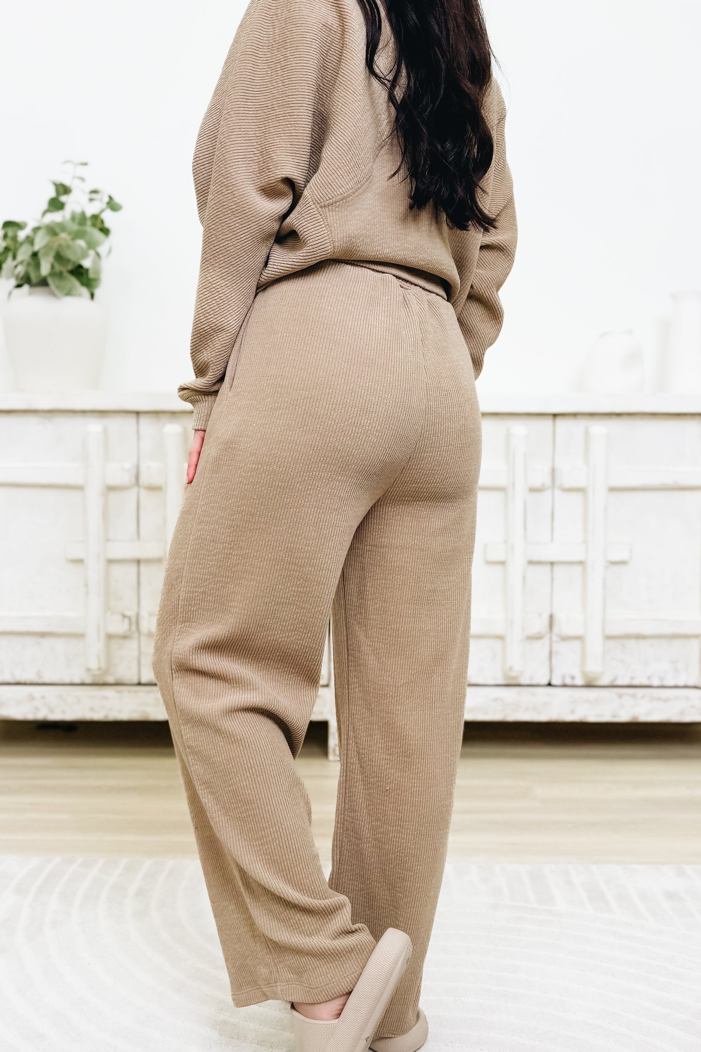 Cozy Girl Era Pants - 2 Colors!