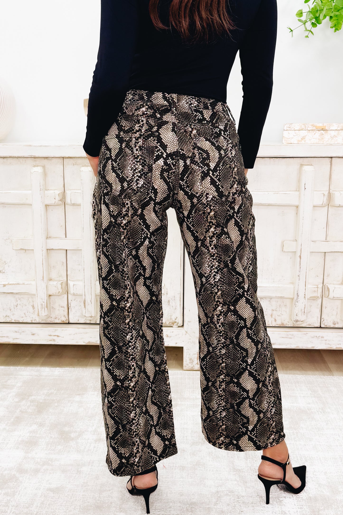 Wild Strike Barrel Pants - Snake