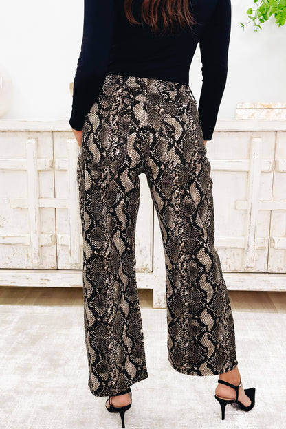 Wild Strike Barrel Pants - Snake