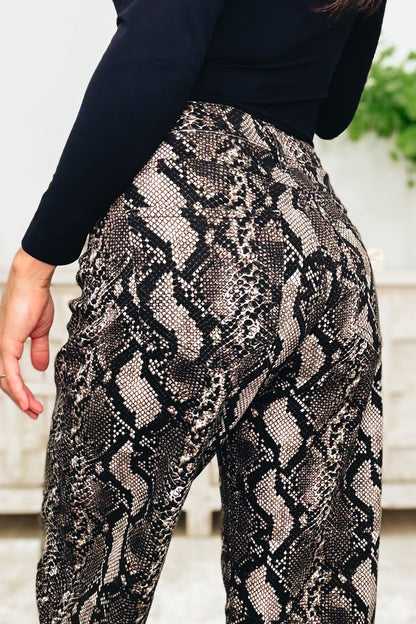 Wild Strike Barrel Pants - Snake