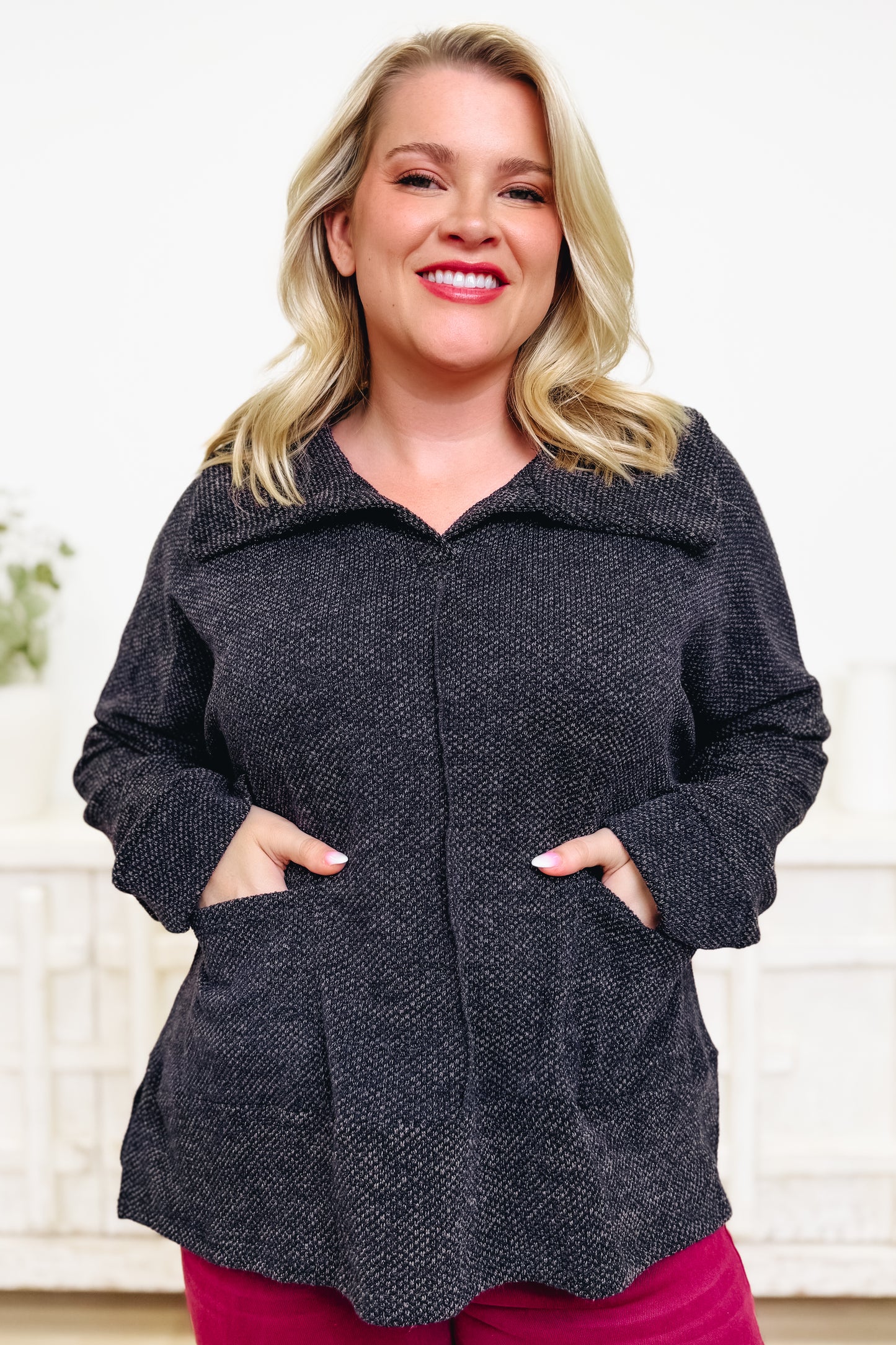 Feel The Love Top- 2 Colors!